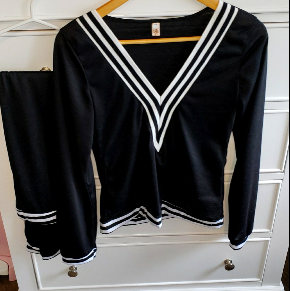 2 piece matching lounge wear